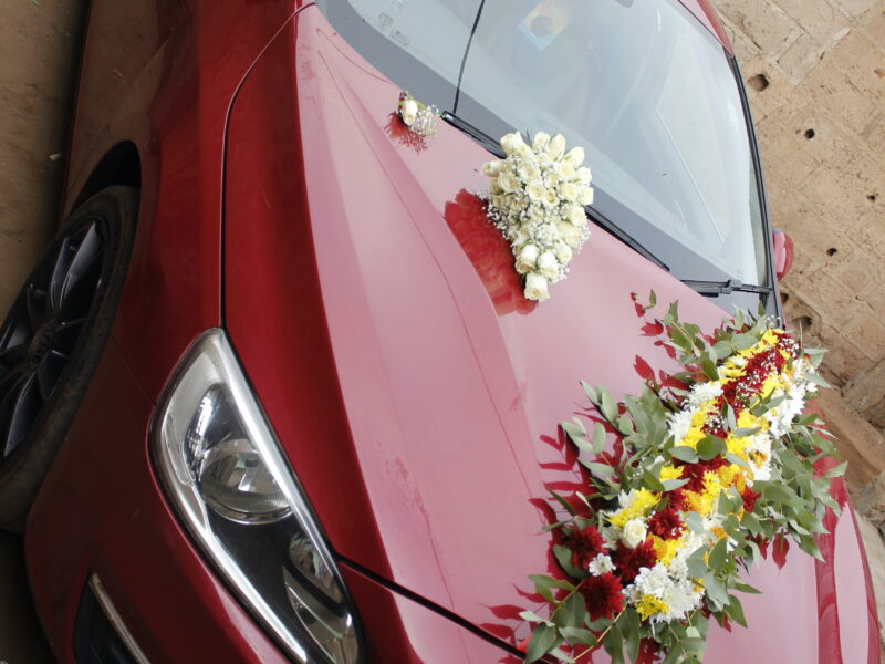 Decoração de carro para casamento