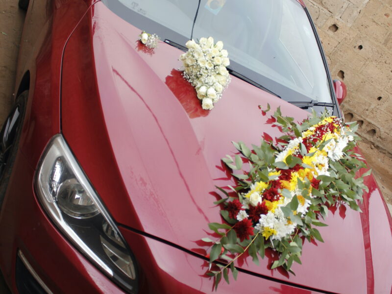 Decoração de carro para casamento