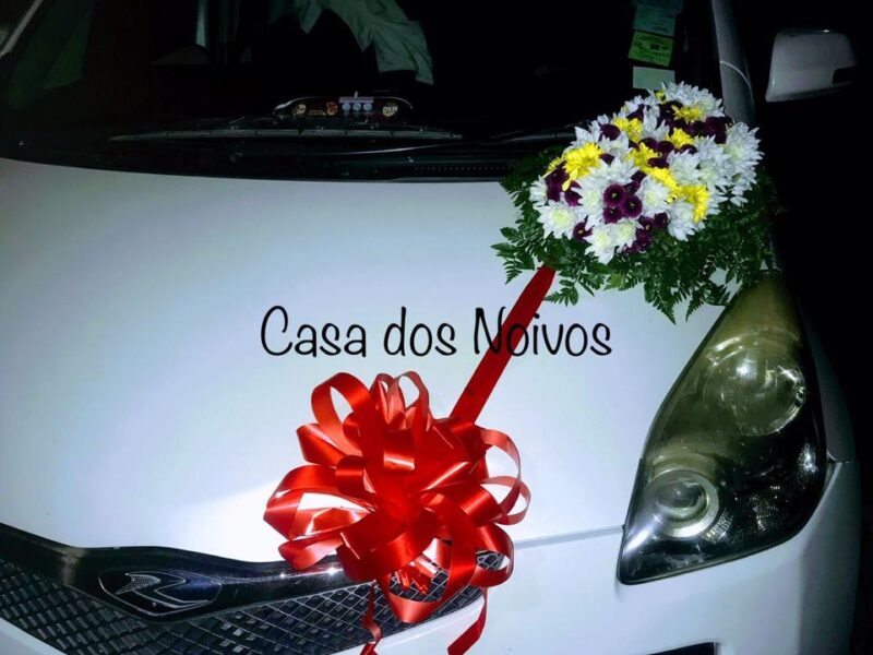 Decoração de carro para casamento